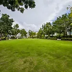 Townhouse In Laguna Park