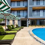 One Bedroom Apartment Calypso Garden