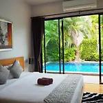 Peykaa Villas