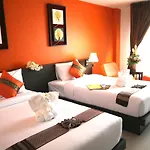 Twin Hotel