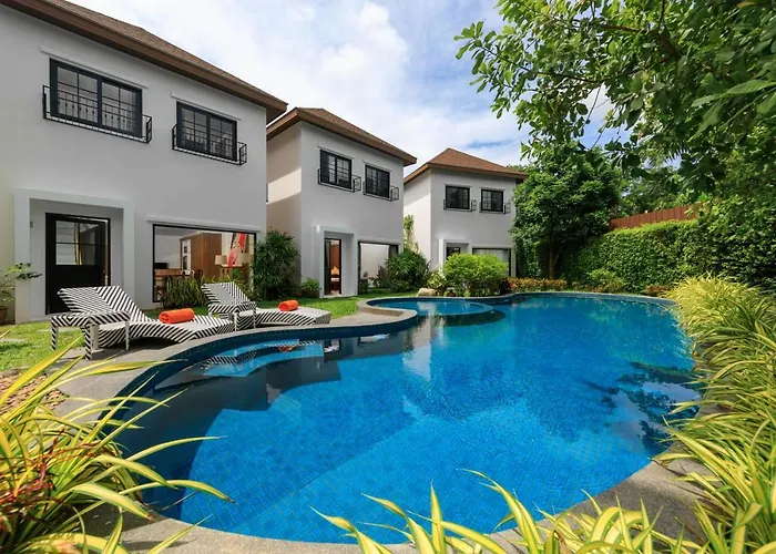 Comfortable Home With Poolside Bliss - Kamala #02