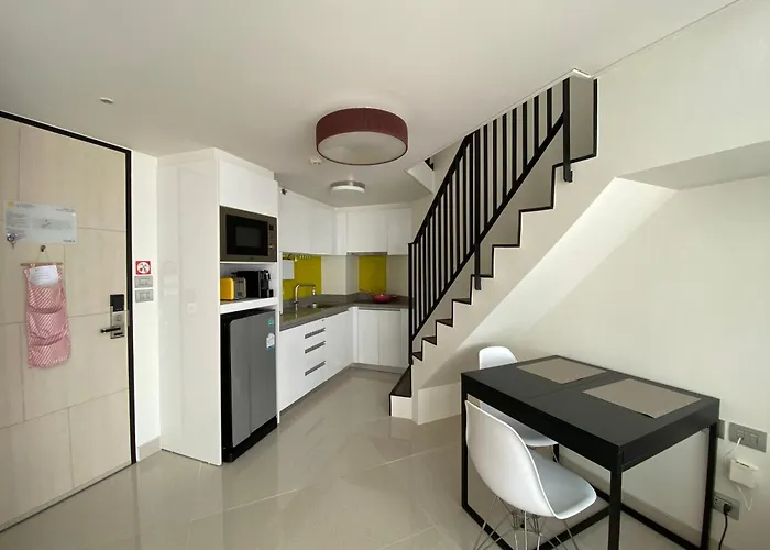 1Bdr Apartment Of Loft Style In Laguna By Capital Pro