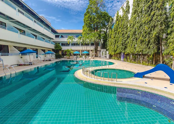Karon Whale Resort