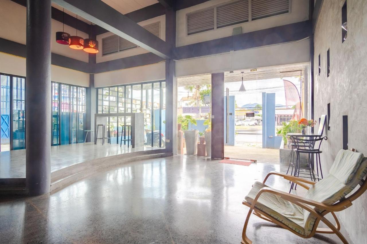 Tyler Banpon Hotel Phuket