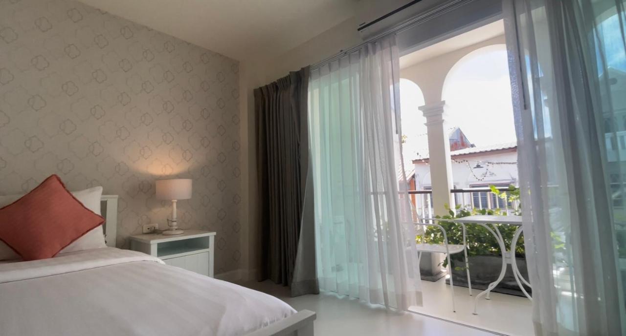 Shunli - Sha Extra Hostel Phuket