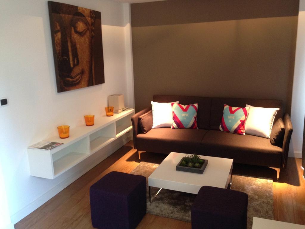 Surin Gate Apartment