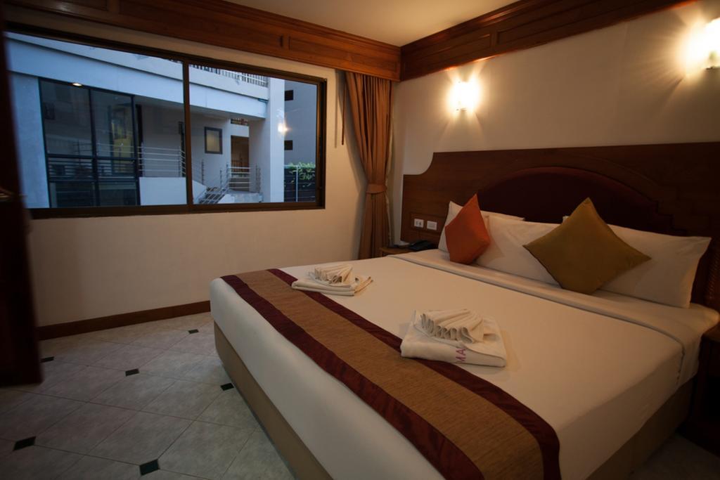 Tatum Mansion 2* Phuket