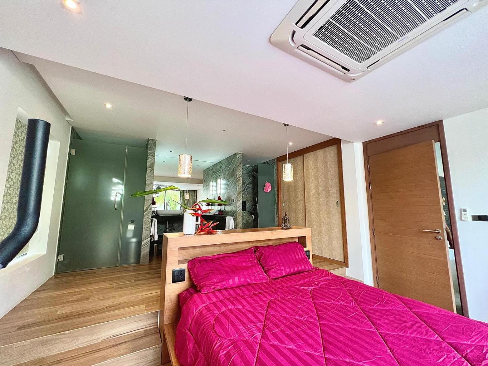 Red Kiss 3 Chambres * Phuket
