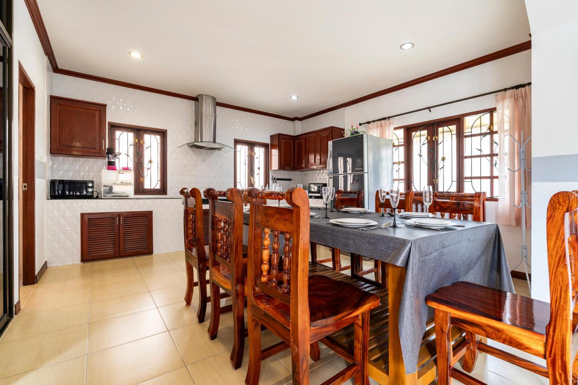 Villa Janya 4 Bedroom Near *