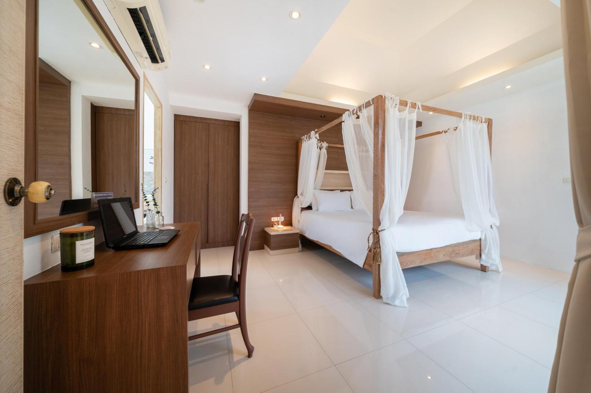 Bangtao 3 Bedroom Villa Phuket