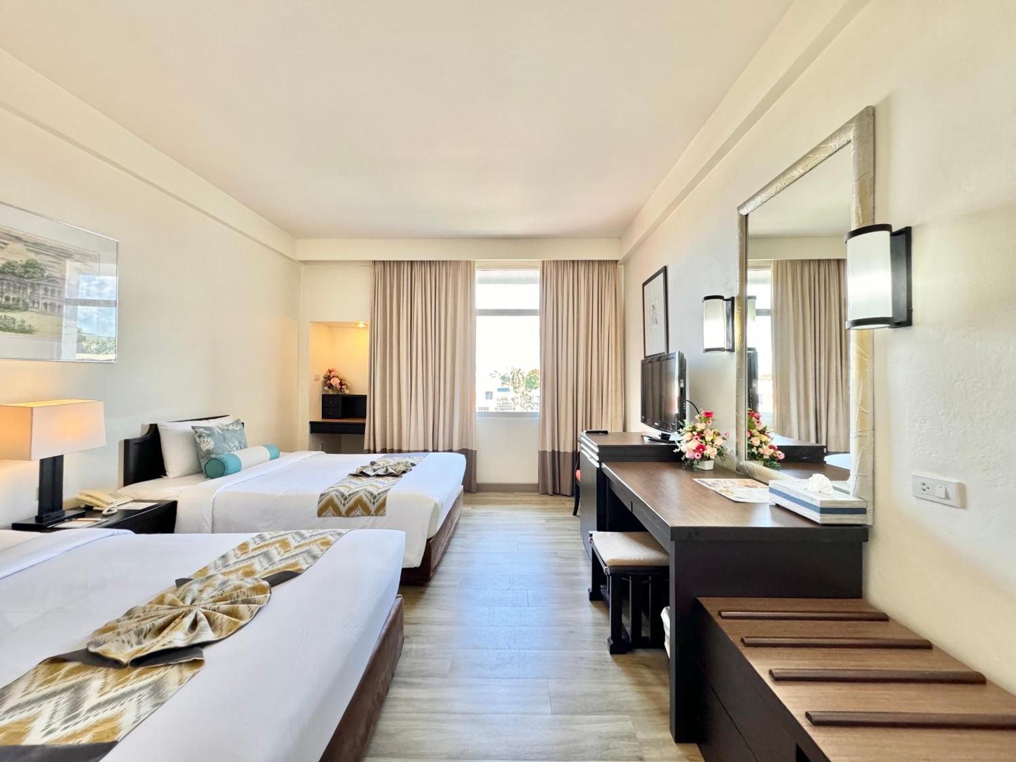 Hotel Merlin - Sha