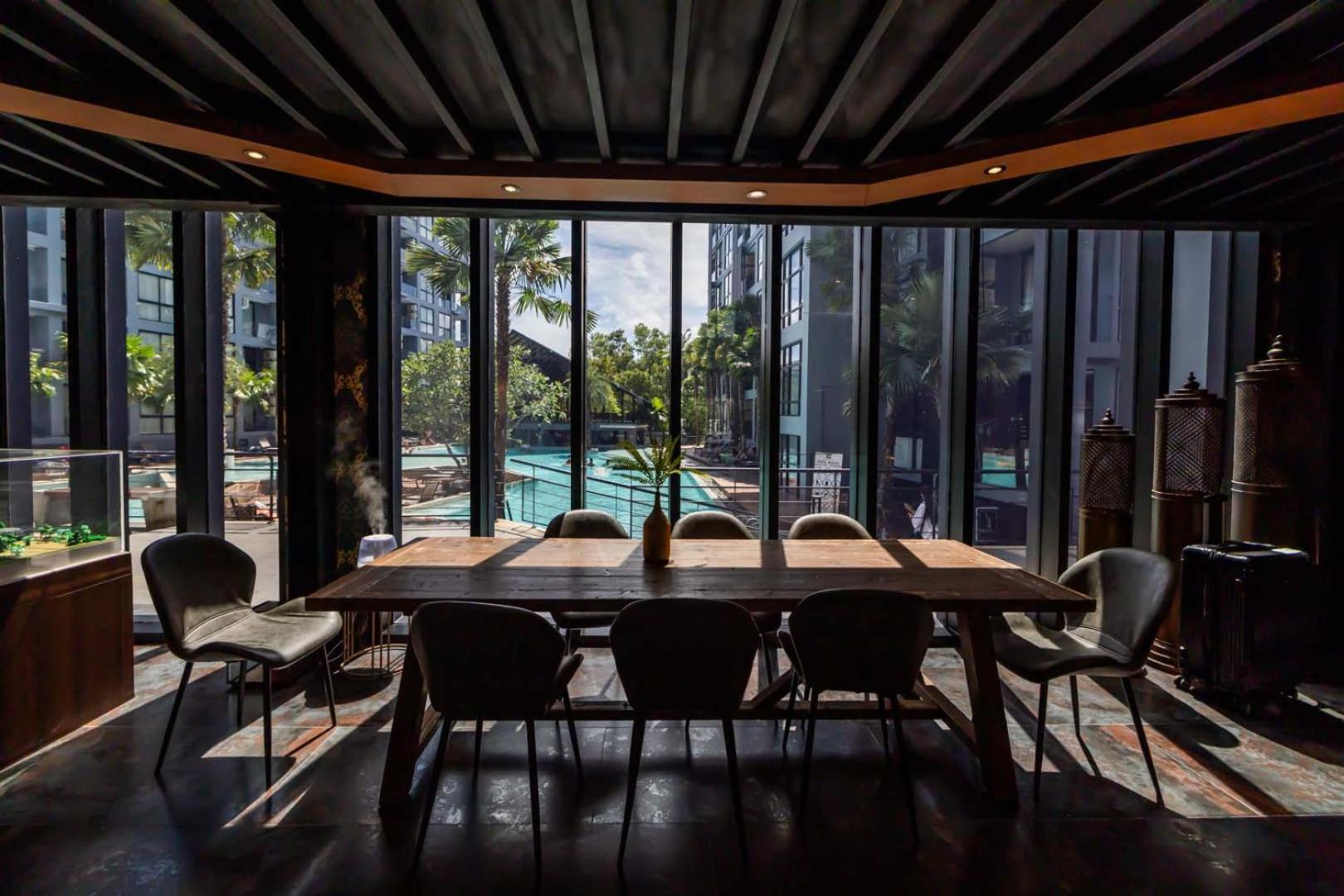 Modern In Boutique Style Cgb4 *