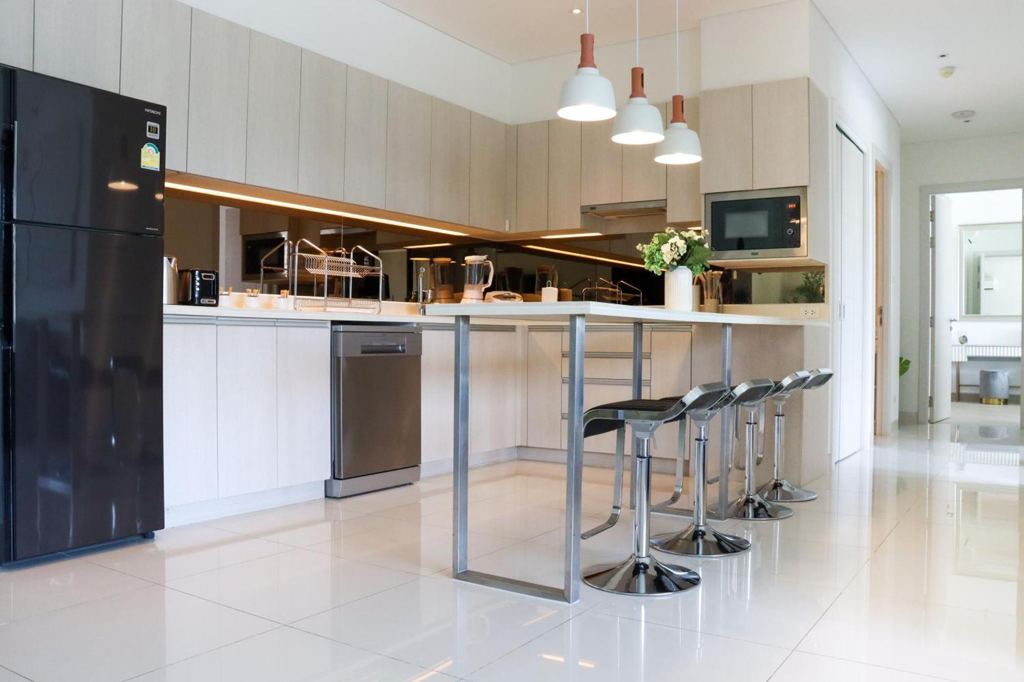 Cassia 3br With Terrace Sea View By Nla Apartment