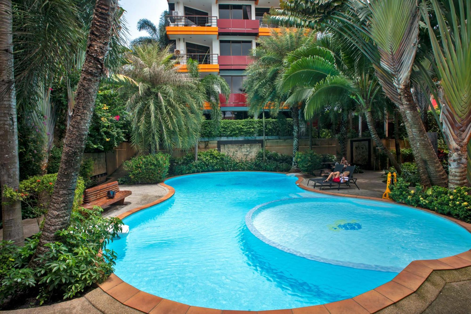 1 Bdr Naiharn By Capitalpro Apartment Phuket