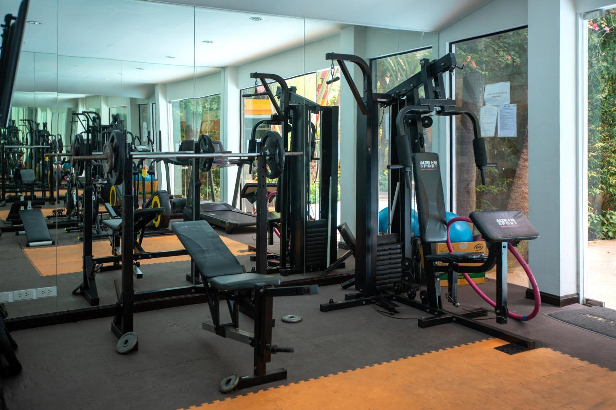 Apartment 1 Bdr Naiharn By Capitalpro *