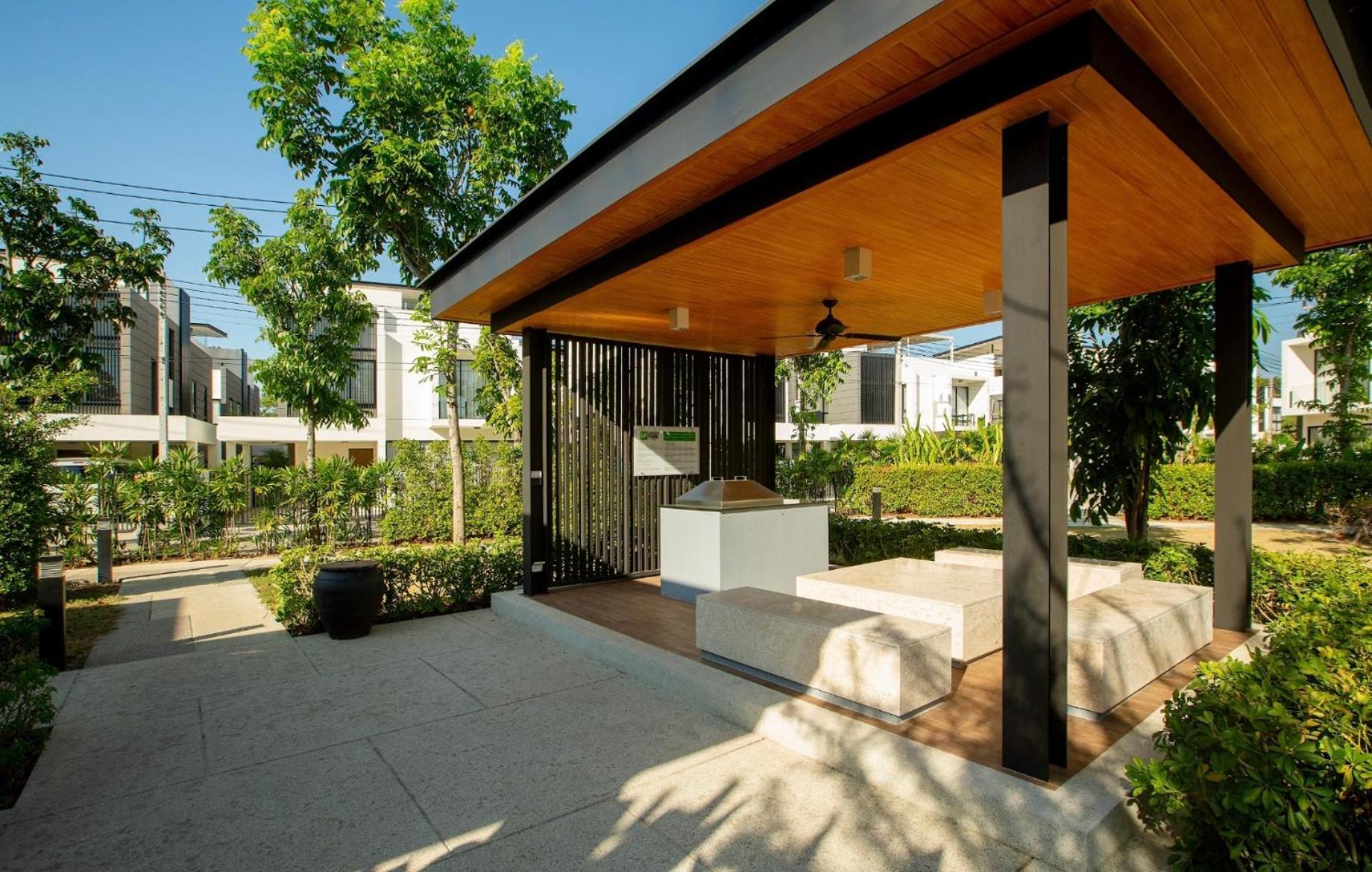 Holiday home 2 Bdr Townhouse In Laguna Park By Capitalpro *
