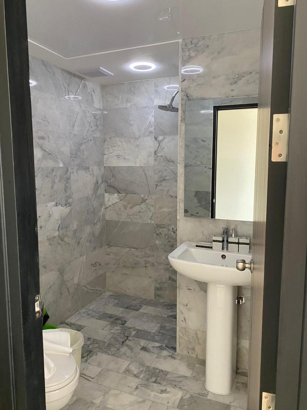 1bdr Near Naiharn By Capitalpro Phuket