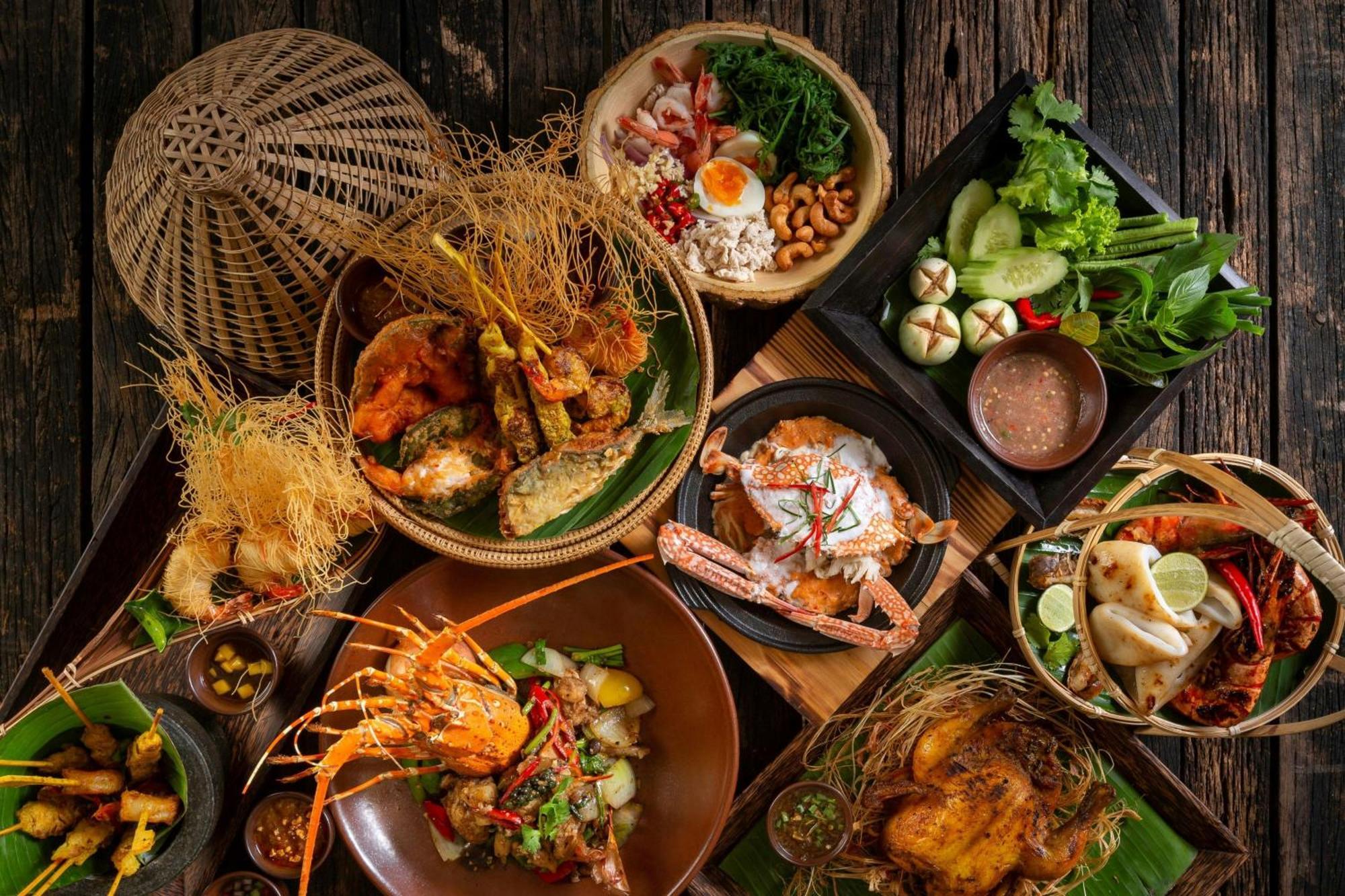 Renaissance & 5* Phuket