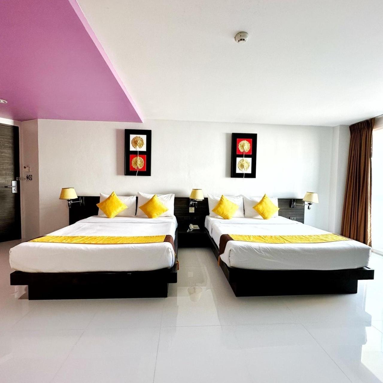 Twin Phuket