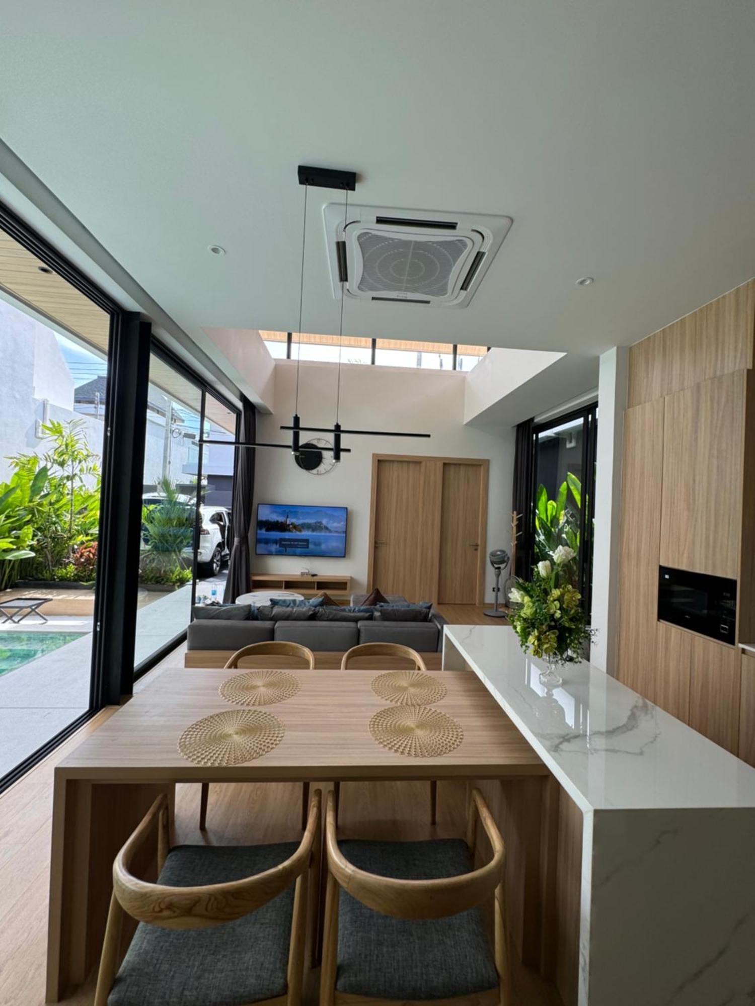Villa Aileen Naithon Phuket