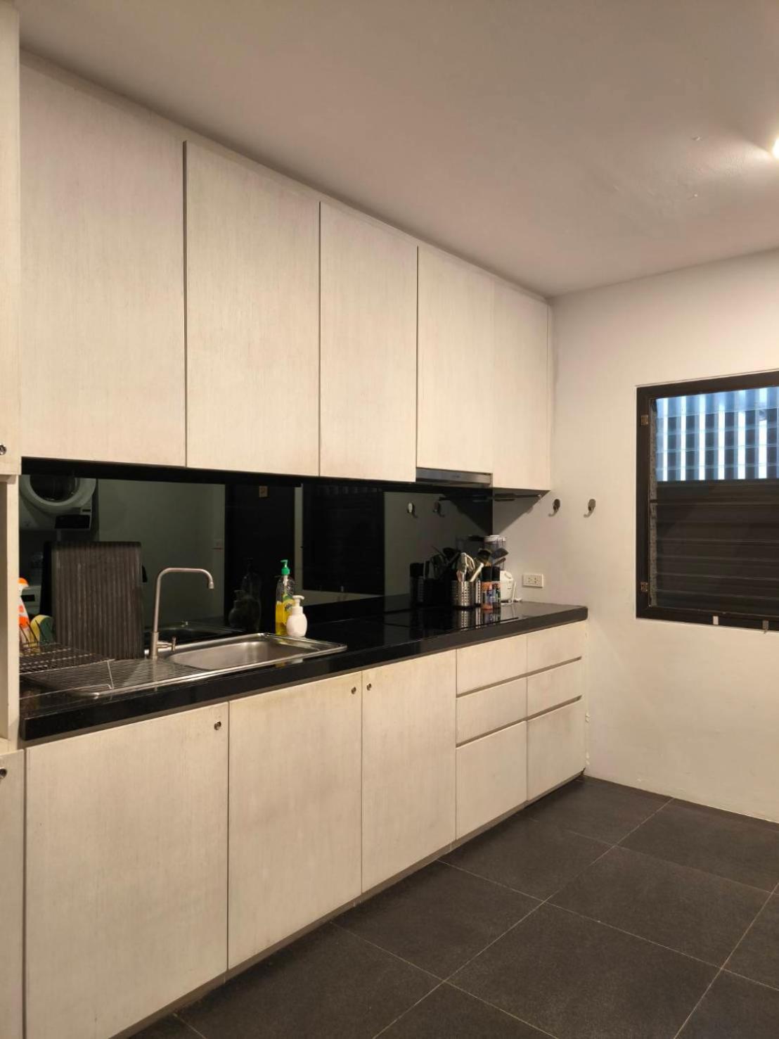 Luxury Beachfront Amana Villa 4 Bedroom At Ta-Ke Residence A Phuket