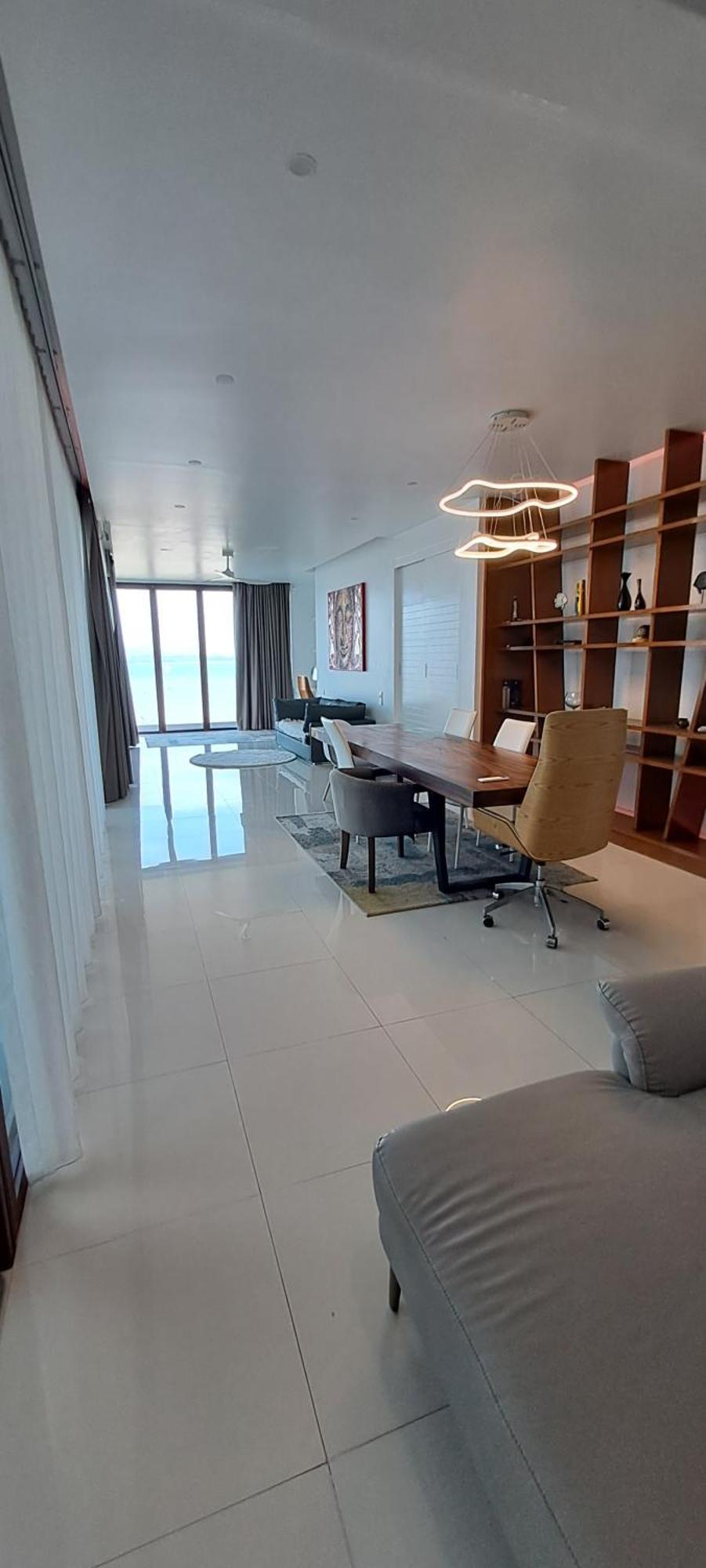 The Sunrise Ocean 22 Villa *