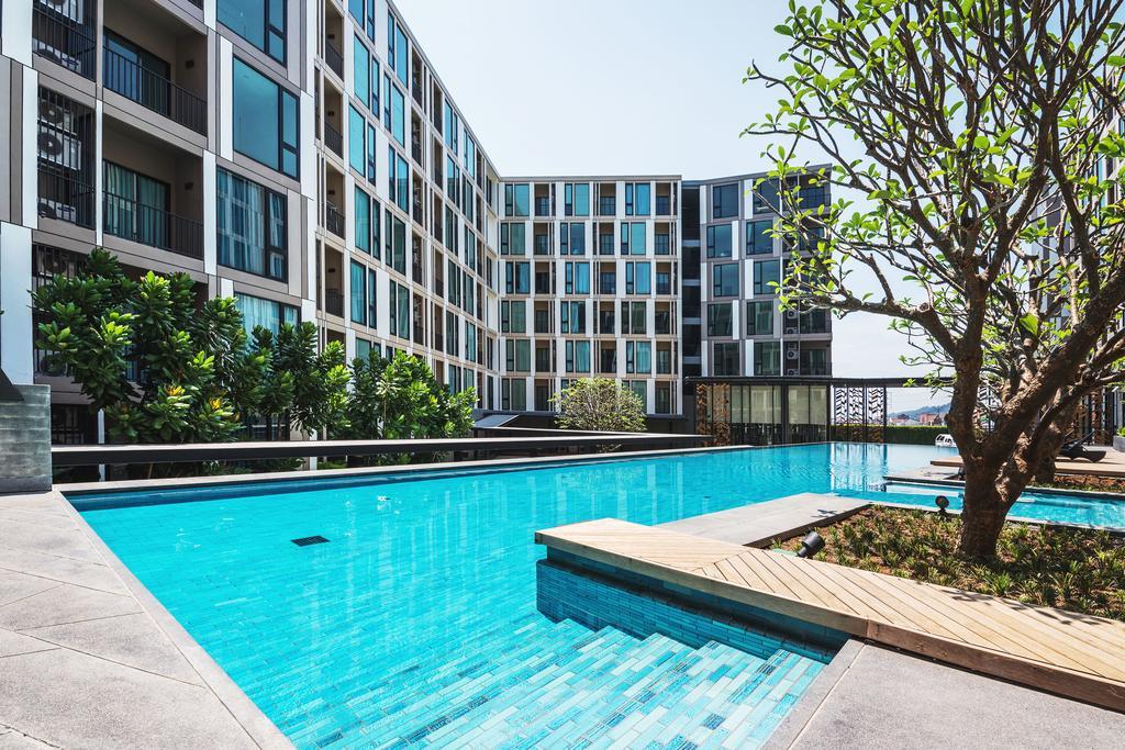 Favstay - The Base Uptown Apartment *