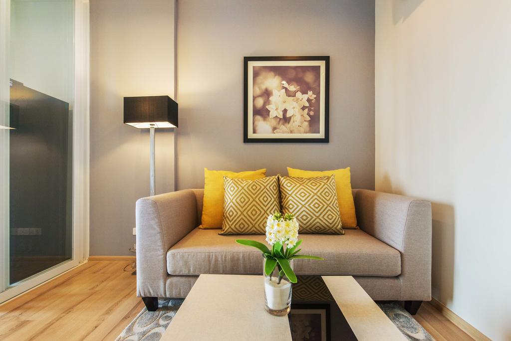Favstay - The Base Uptown Apartment