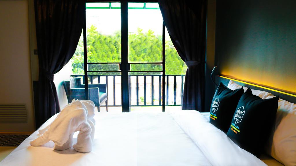 Dent Station Resident Guest house Phuket
