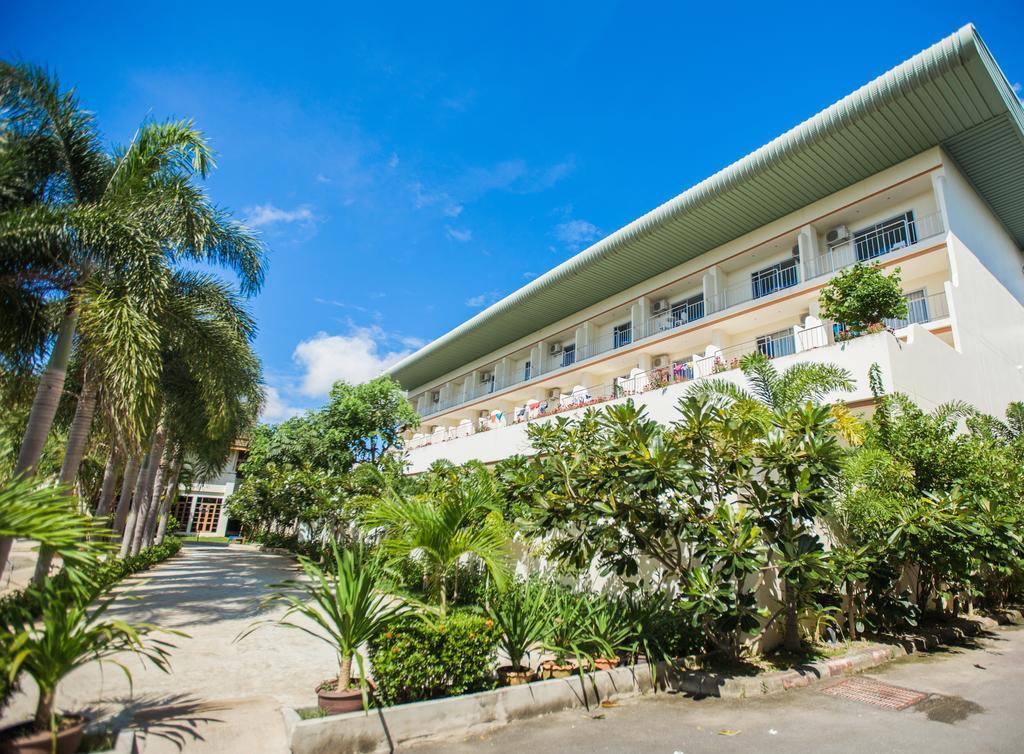 Resort Chalong Beach Hotel Phuket Phuket