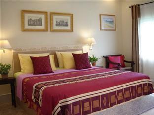 Holiday Village And Natural Garden Hotel 2*