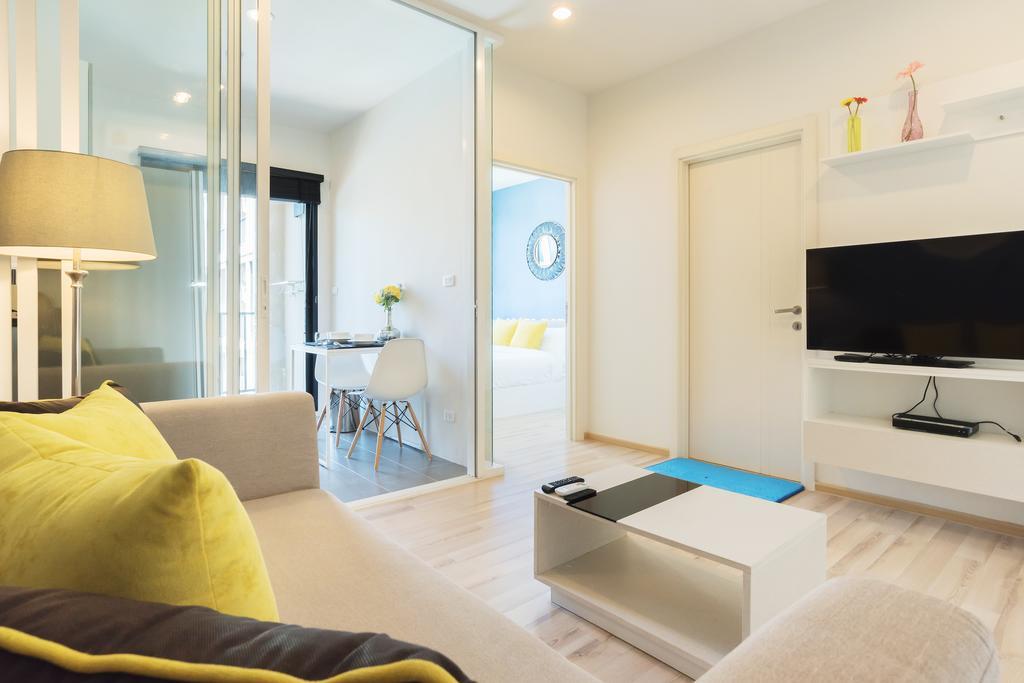 Favstay - The Base Uptown * Phuket