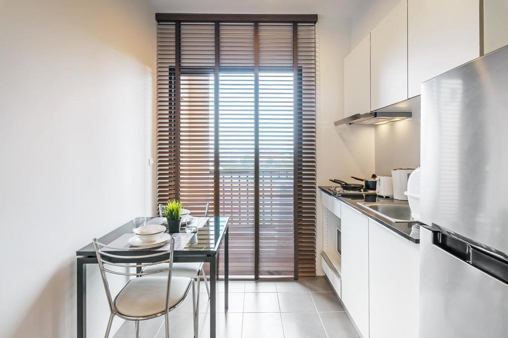 Favstay - The Base Uptown Apartment *