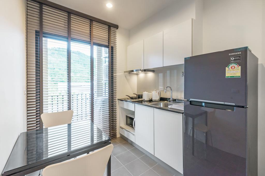 Favstay - The Base Uptown Apartment