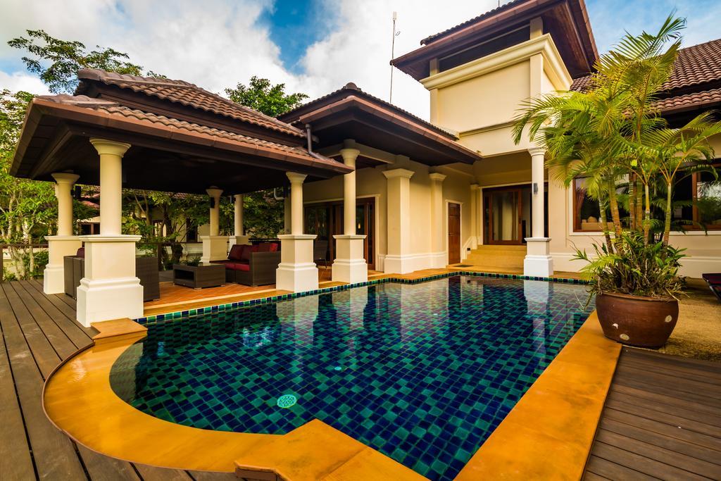 Lakewood Hills By Lofty Villa
