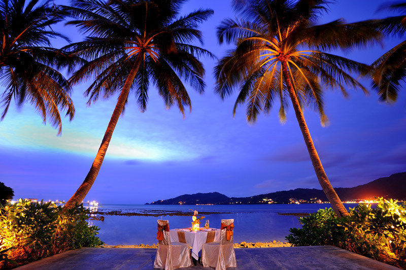 Chalong Beach Hotel Phuket 3*