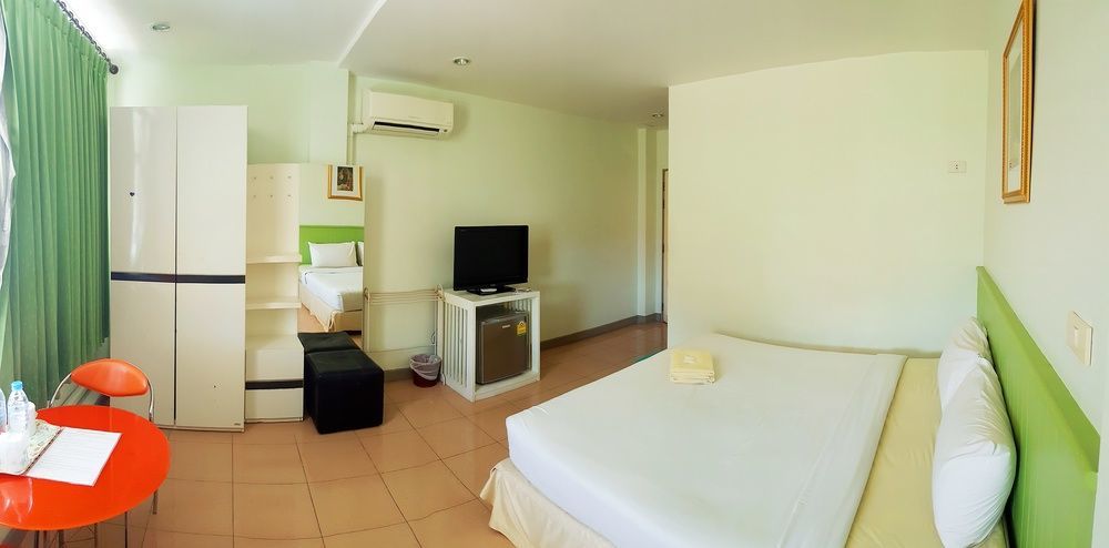 Nine @ Town Guest house 2*