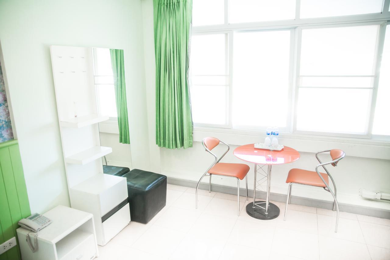 Guest house Nine @ Town 2*