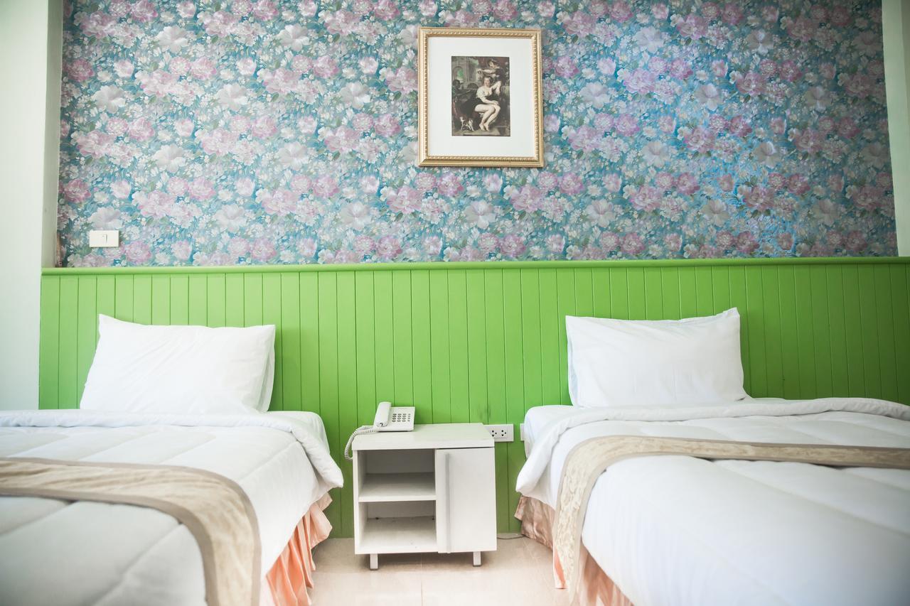 Guest house Nine @ Town