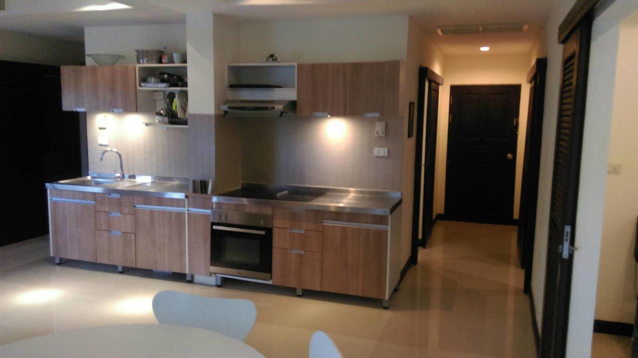 Apartment Surin Gate