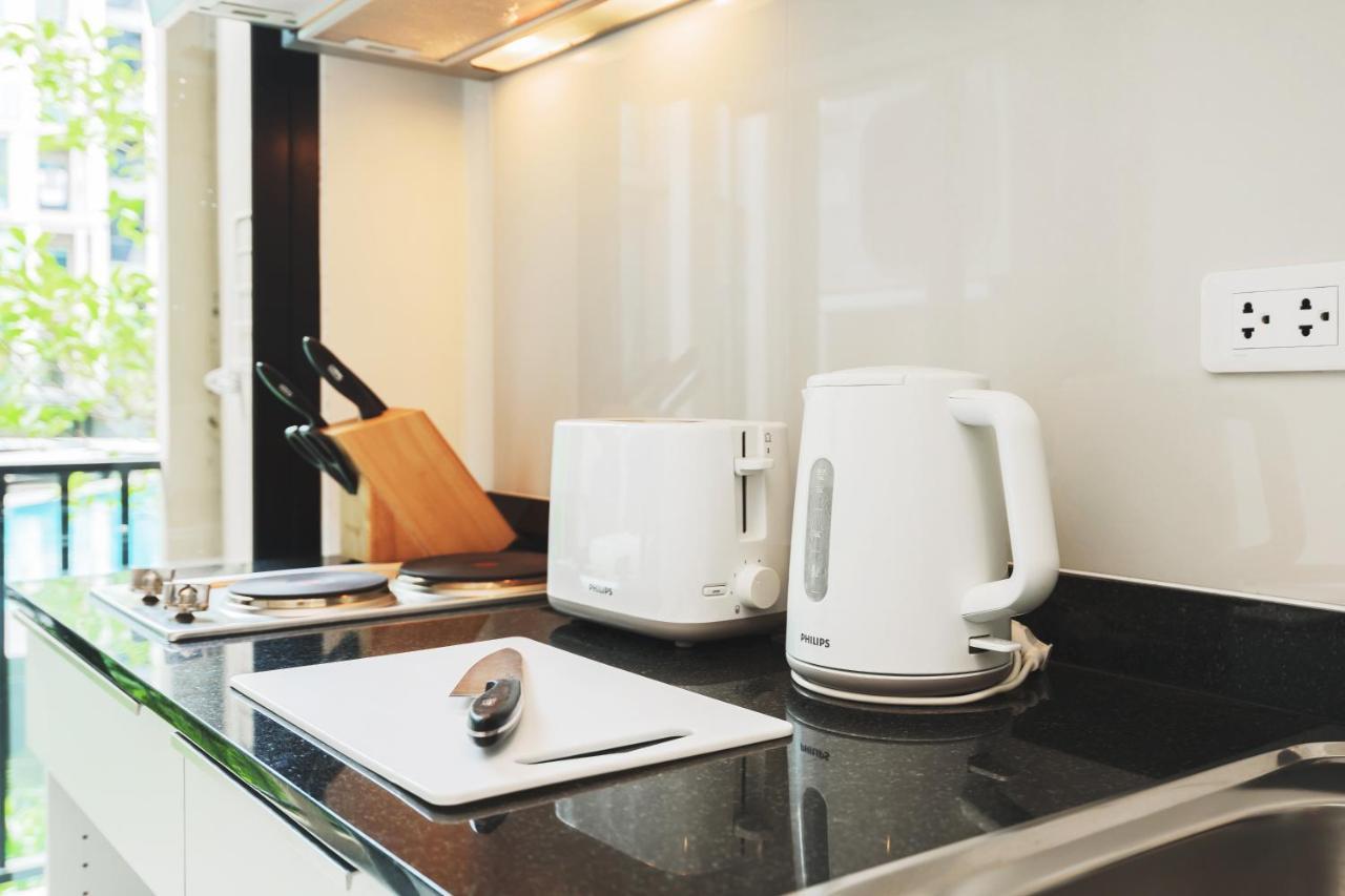 Favstay - The Base Uptown Apartment *