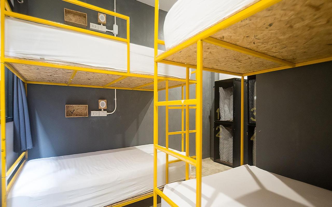 Bed Hostel