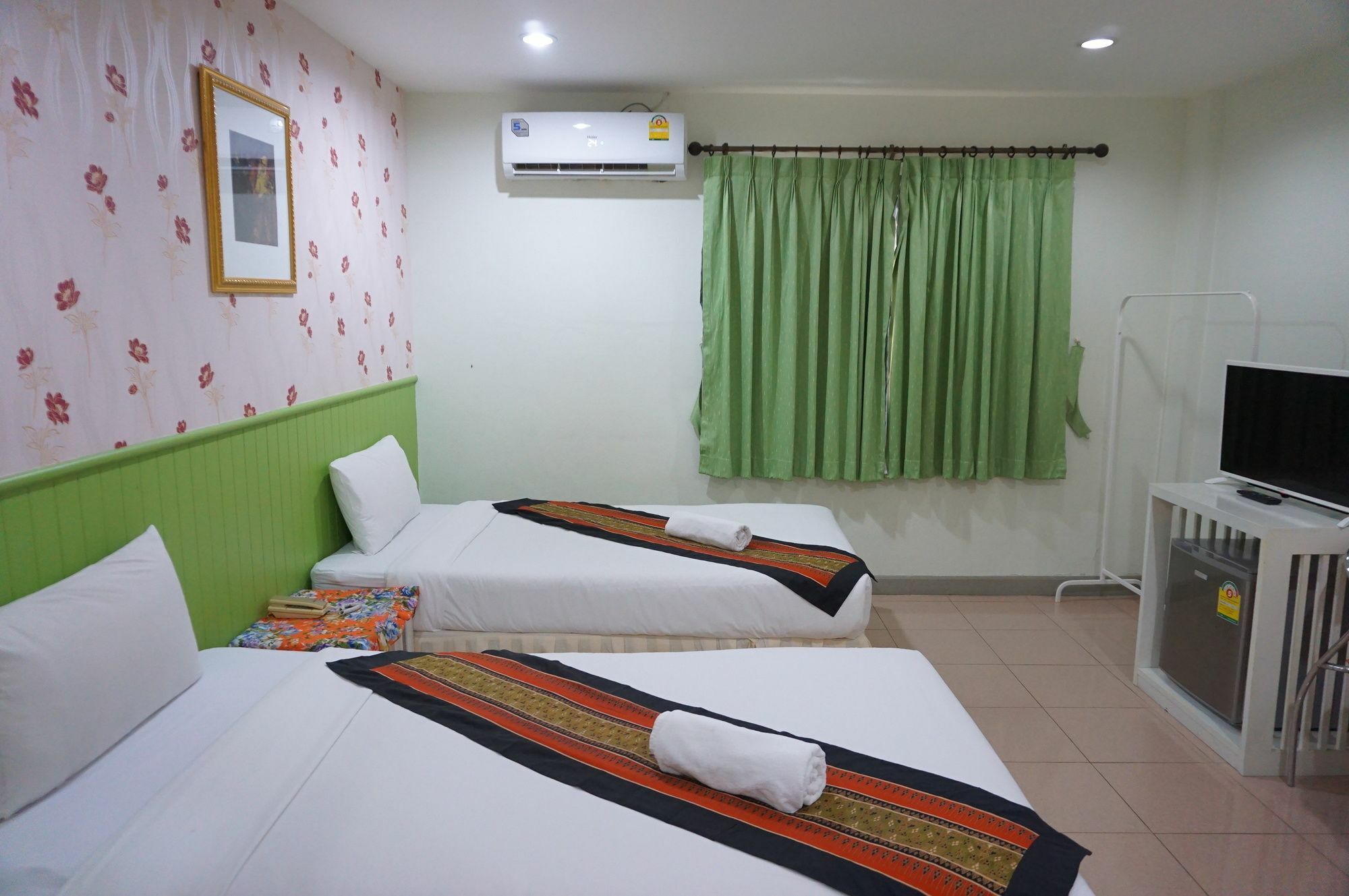 Guest house Nine @ Town