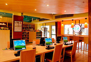 Hotel Felix Karon