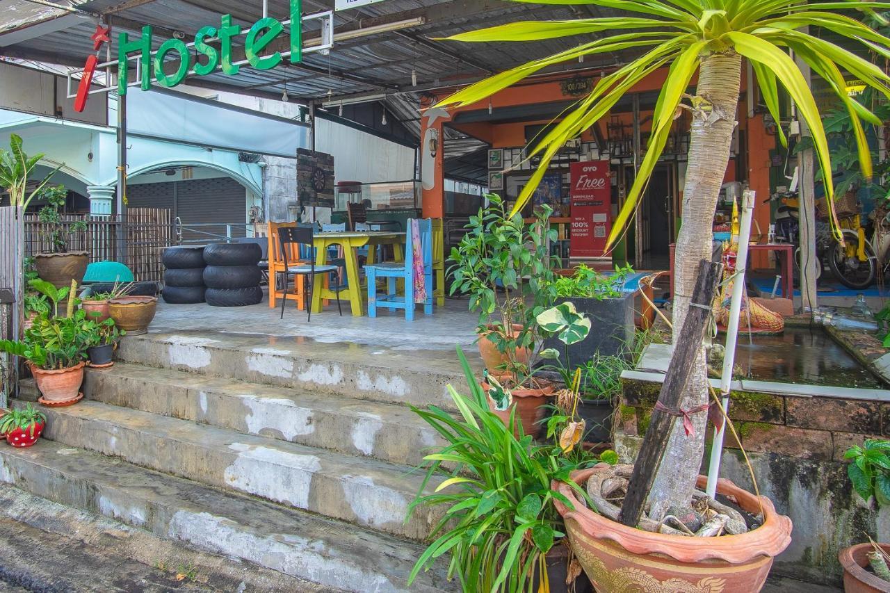 Oyo 586 I Hostel *