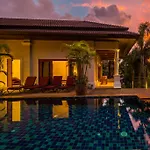 Lakewood Hills Villa By Lofty