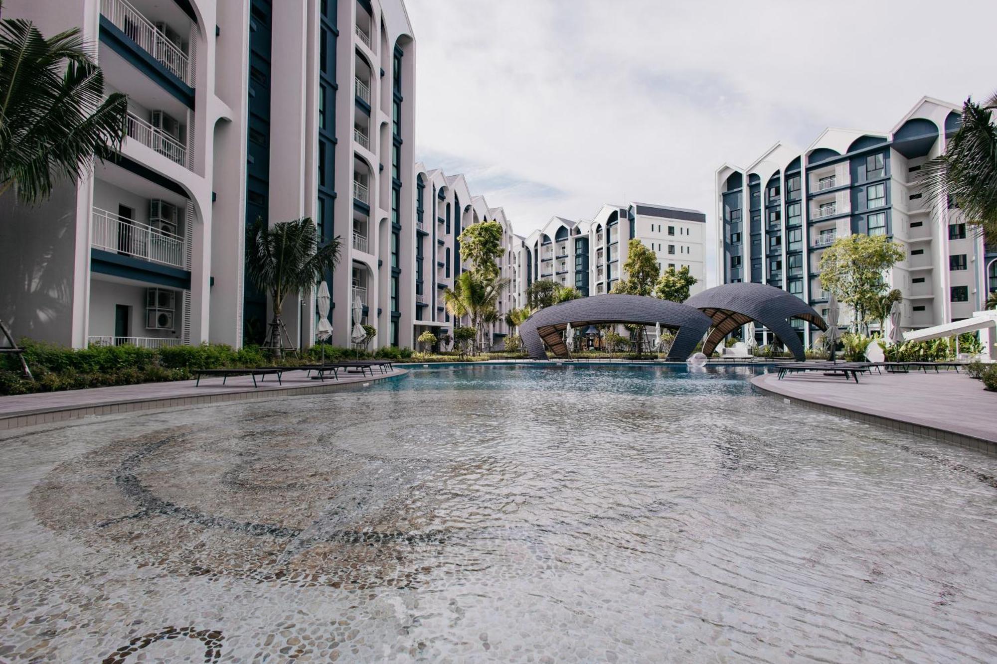 Halo 1 Title Naiyang Apartment Phuket