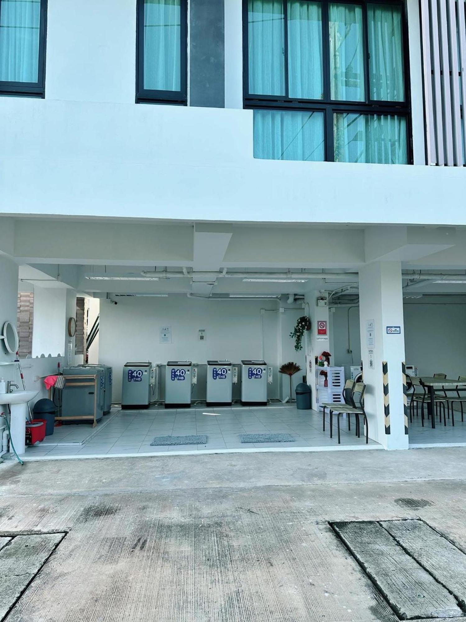 Royal Lee Apartment