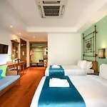 Woo Gallery & Boutique Hotel