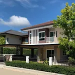 Saransiri - 3 Bedroom Villa With Private Pool, Office Room & Fast Wi-Fi